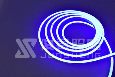 led高壓燈帶與低壓燈帶的對(duì)比